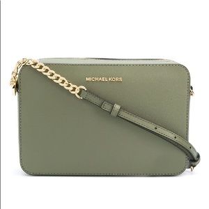 Michael Kors Jet Set Crossbody